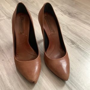 BCBG Maxazria pointed heels